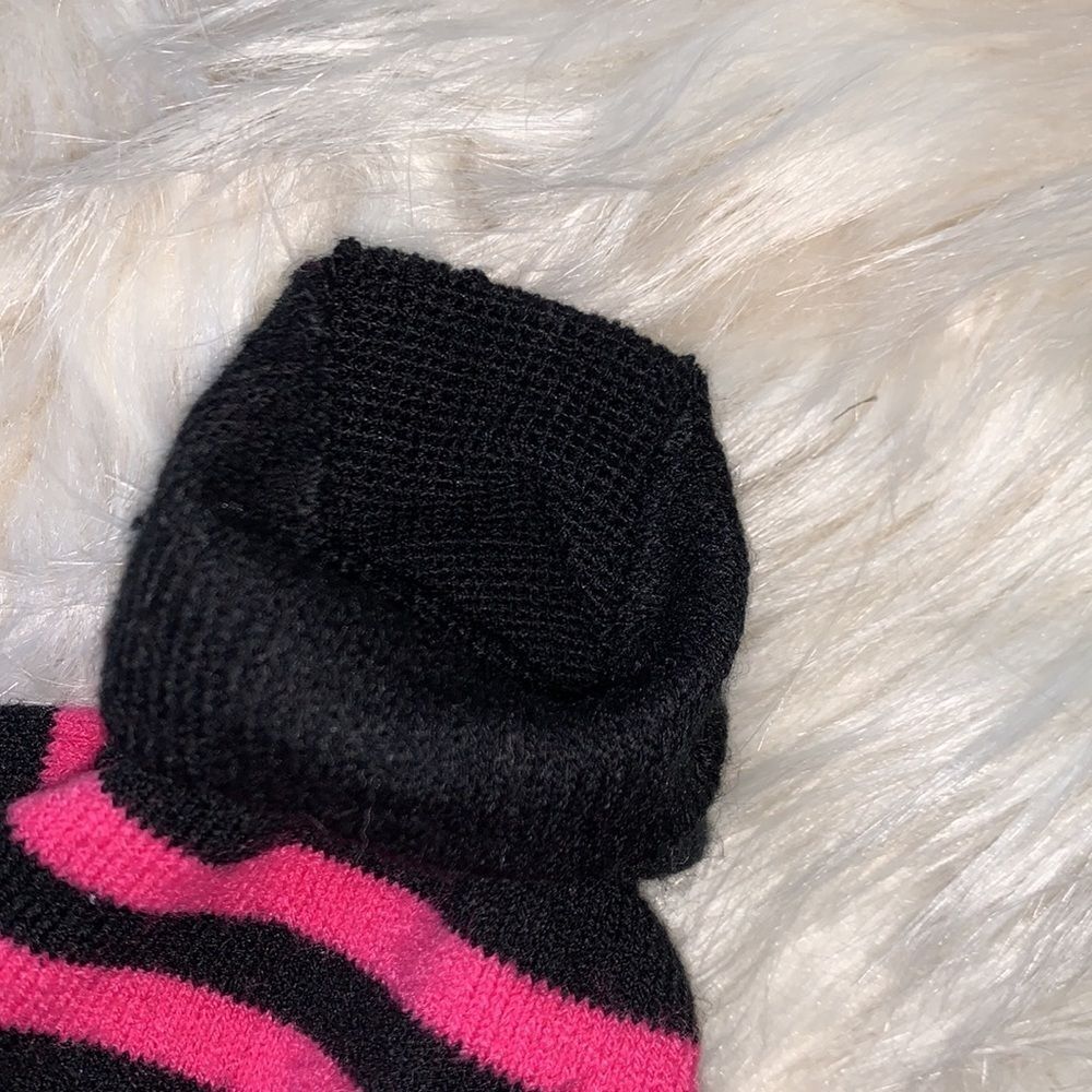 🛍 Peace Sign Rhinestoned Pink and Black Leg-warmers - Picture 4 of 4